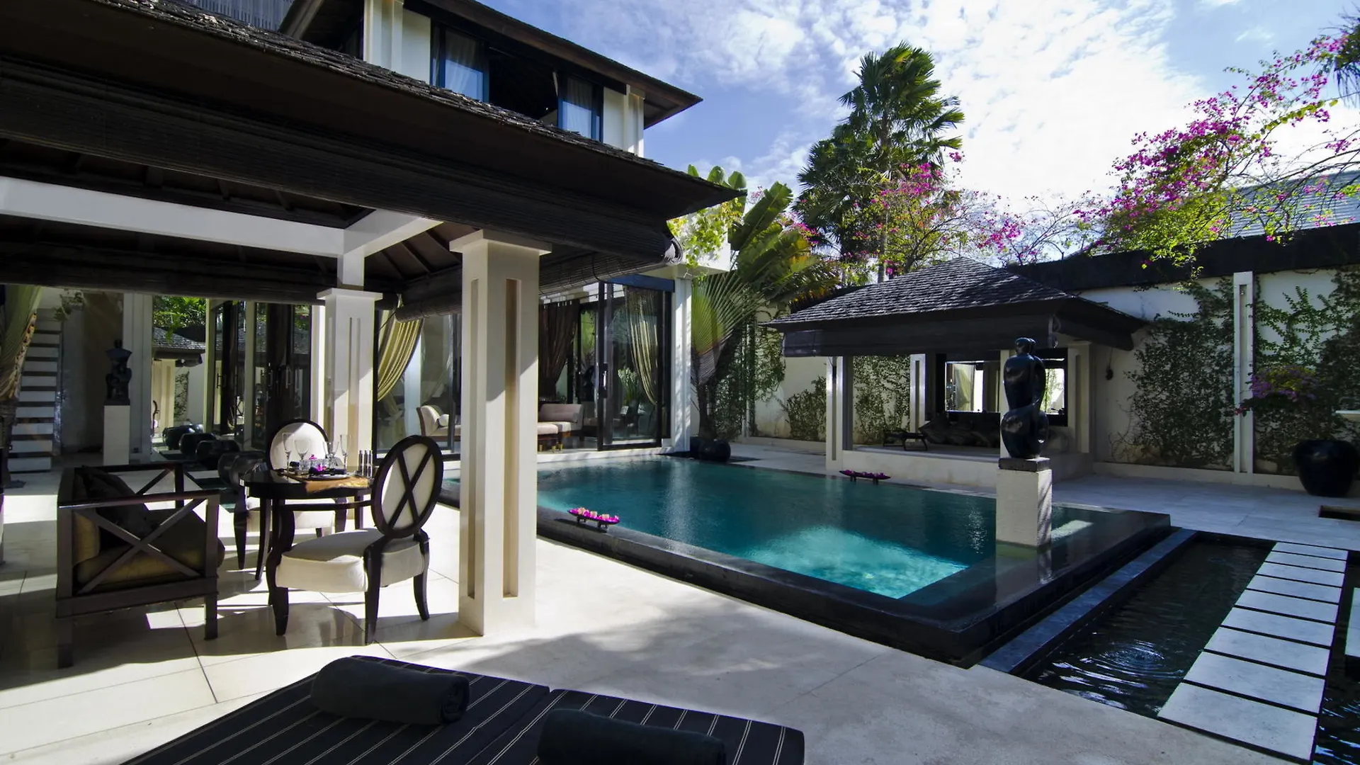 Villa One Seminyak אינדונזיה